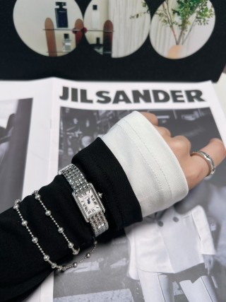 까르띠에 탱크 쿼츠 무브먼트 다이아 사파이어 글라스 스틸밴드 가죽스트랩 레플리카 42930 Cartier