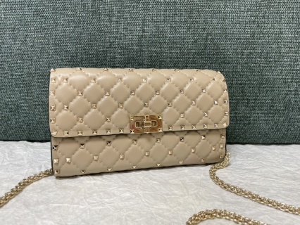 발렌티노 램스킨 체인 숄더백 레플리카 Valentino Bag