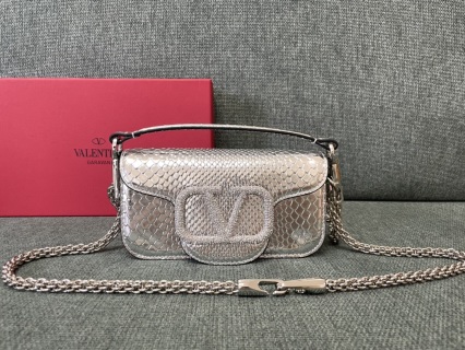 발렌티노 가라바니 미니 로코 V로고 카프스킨 핸드백 레플리카 Valentino Bag