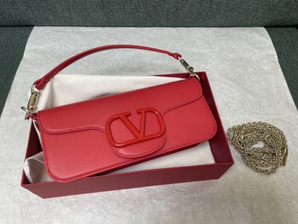 발렌티노 V로고 카프스킨 핸드백 레플리카 Valentino Bag