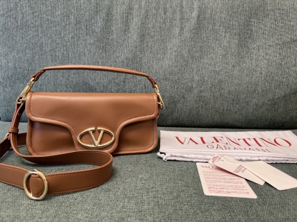 발렌티노 V로고 1960 램스킨 크로스백 레플리카 Valentino Bag