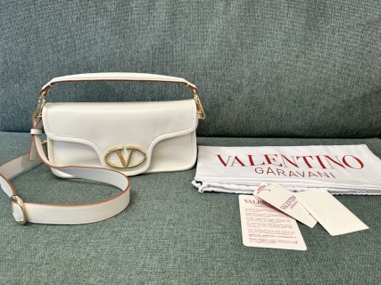 발렌티노 V로고 1960 램스킨 크로스백 레플리카 Valentino Bag