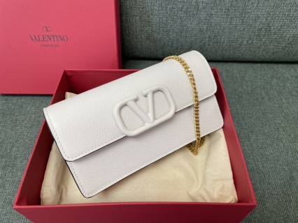 발렌티노 가라바니 V로고 카프스킨 핸드백 레플리카 Valentino Bag