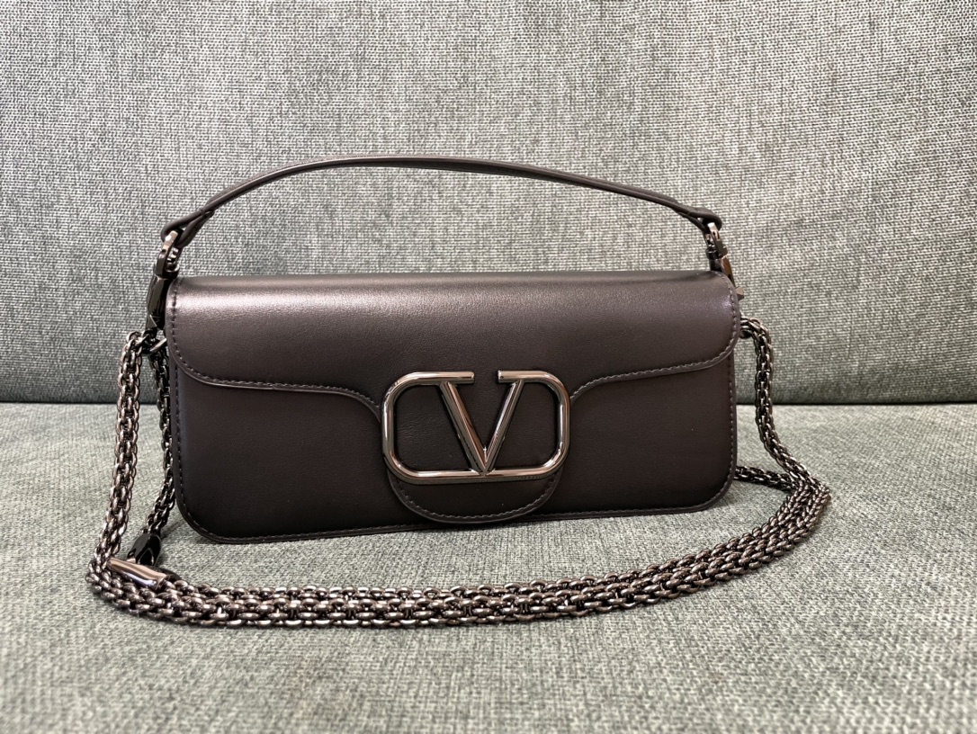 발렌티노 V로고 1133 램스킨 카프스킨 크로스백 레플리카 Valentino Bag