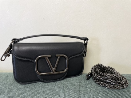발렌티노 가라바니 미니 로코 V로고 카프스킨 핸드백 레플리카 Valentino Bag