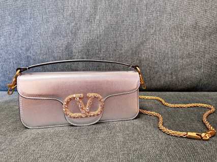 발렌티노 다이아 2244 카프스킨 핸드백 레플리카 Valentino Bag