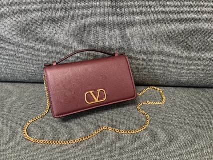 발렌티노 가라바니 V링 카프스킨 WOC 체인백 레플리카 Valentino Bag