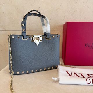 발렌티노 가라바니 락스터드 카프스킨 크로스백 레플리카 Valentino Bag