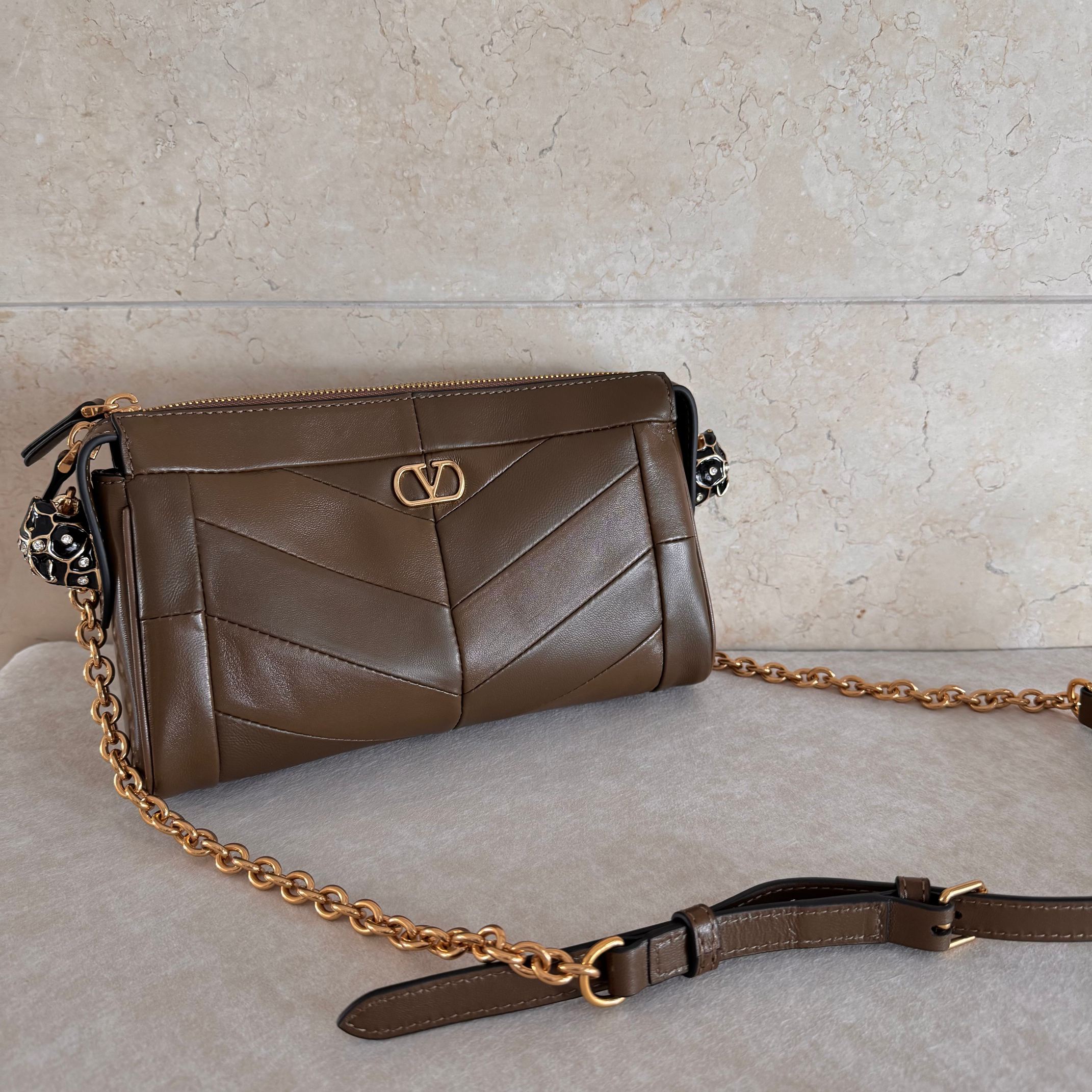 발렌티노 가라바니 V로고 다이아 8900 램스킨 크로스백 레플리카 Valentino Bag