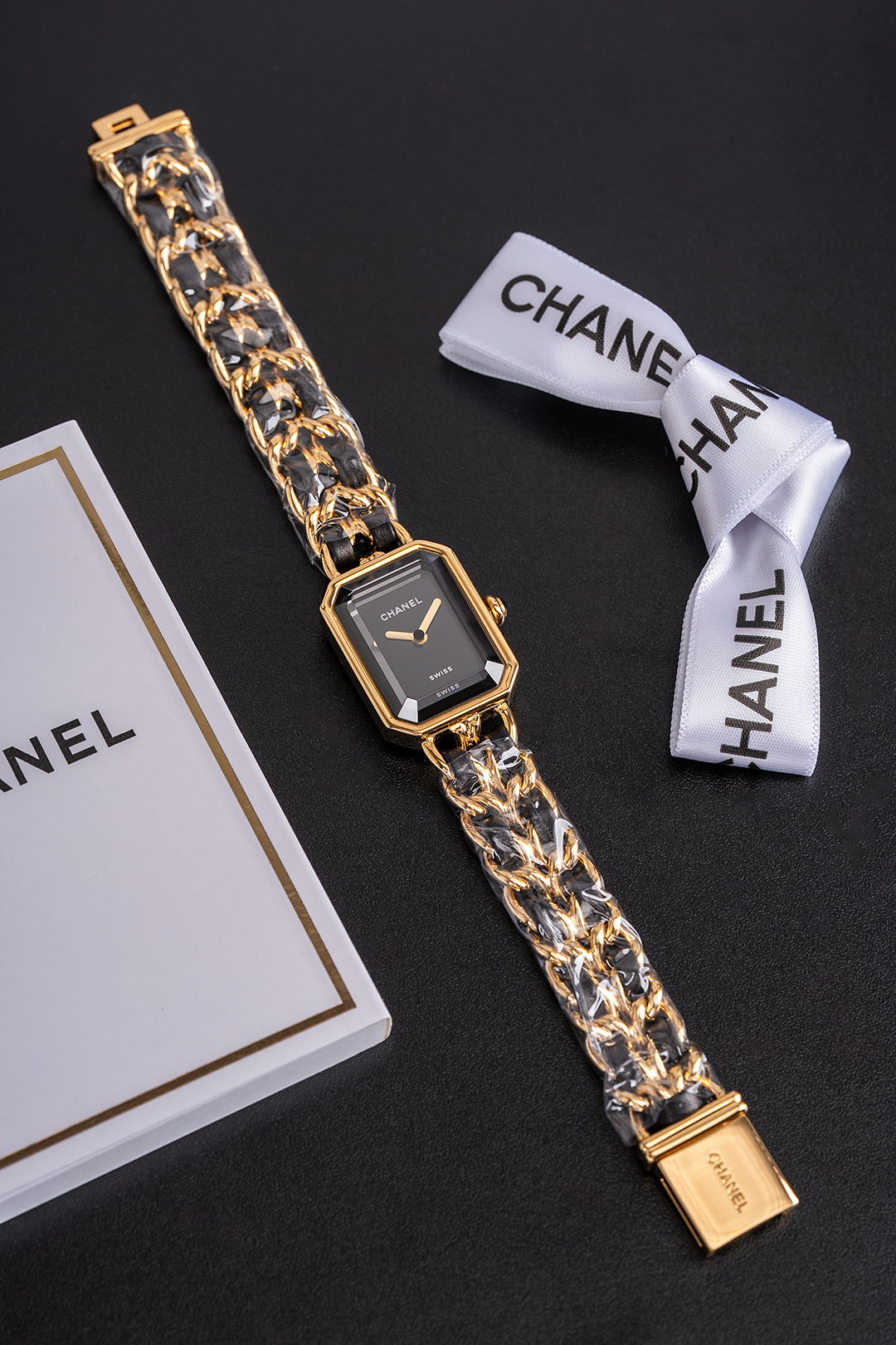 샤넬 프리미에르 락 블랙 골드 체인 BV 공장 여성 시계 레플리카 44745 Chanel