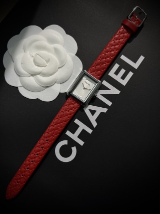 샤넬 보이프렌드 H4883 스몰 여성 시계 레플리카 44748 Chanel