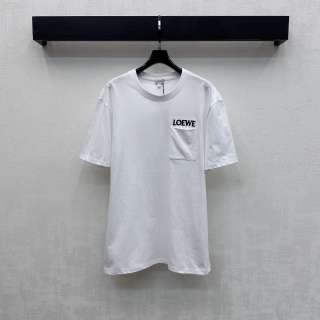 로에베 여성 2026SS 로고 자수 포켓 오버핏 크루넥 반팔 티셔츠 레플리카 45515 Loewe Women T Shirt