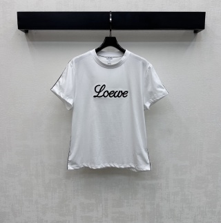 로에베 여성 2026SS 크루넥 코튼 반팔 티셔츠 레플리카 45518 Loewe Women T Shirt