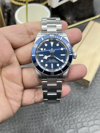 튜더 블랙베이 블루 39mm ZF 공장 2824 오토매틱 남성 시계 레플리카 45580 Tudor