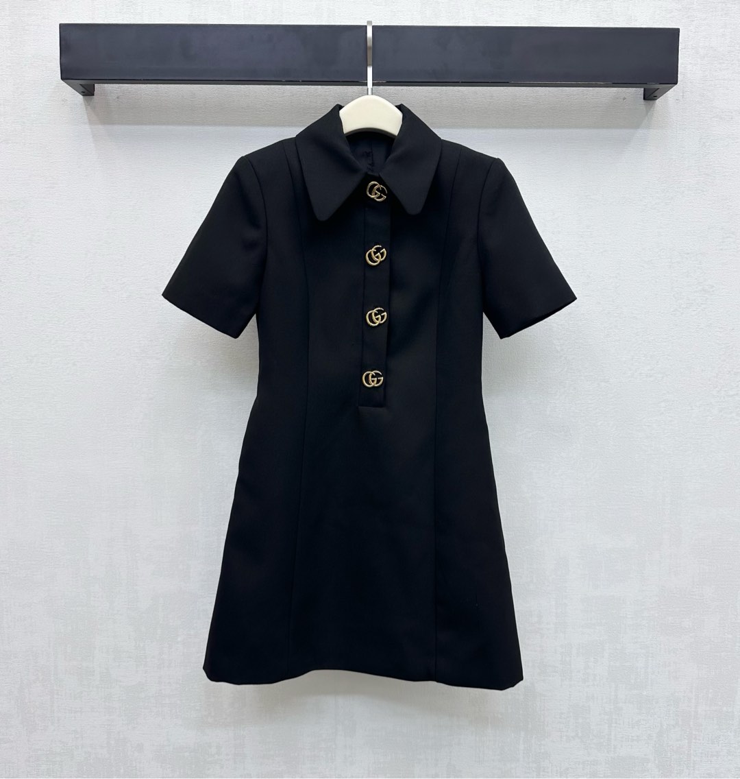 구찌 여성 2026SS C10 반팔 원피스 레플리카 45687 Gucci Women T Shirt
