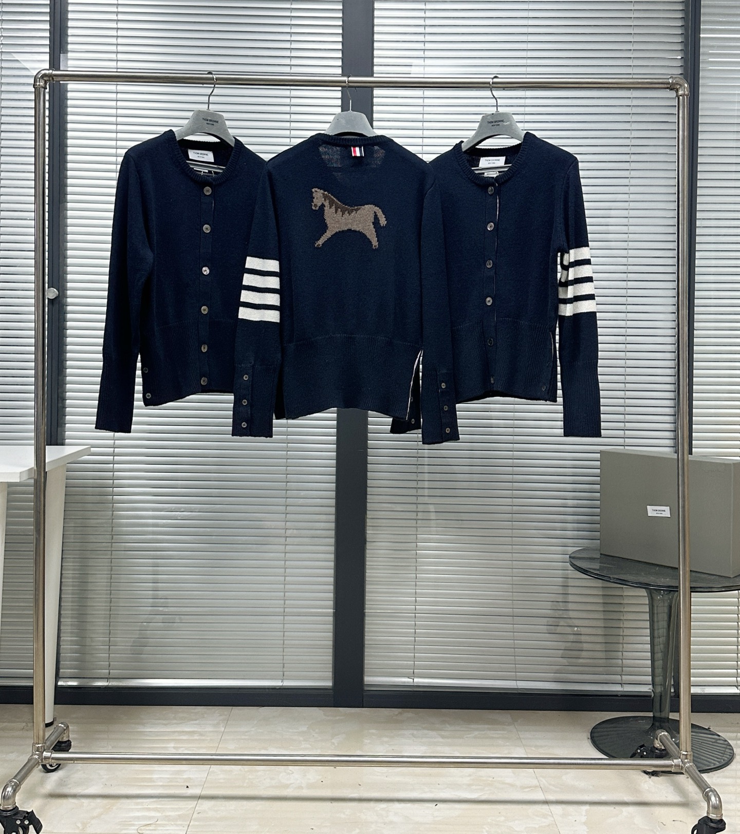 톰브라운 네이비 블루 남성 후드 레플리카 46568 Thom Browne
