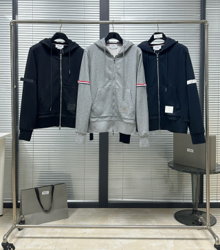톰브라운 블랙 네이비 블루 그레이 남성 의류 레플리카 46655 Thom Browne Long Sleeve