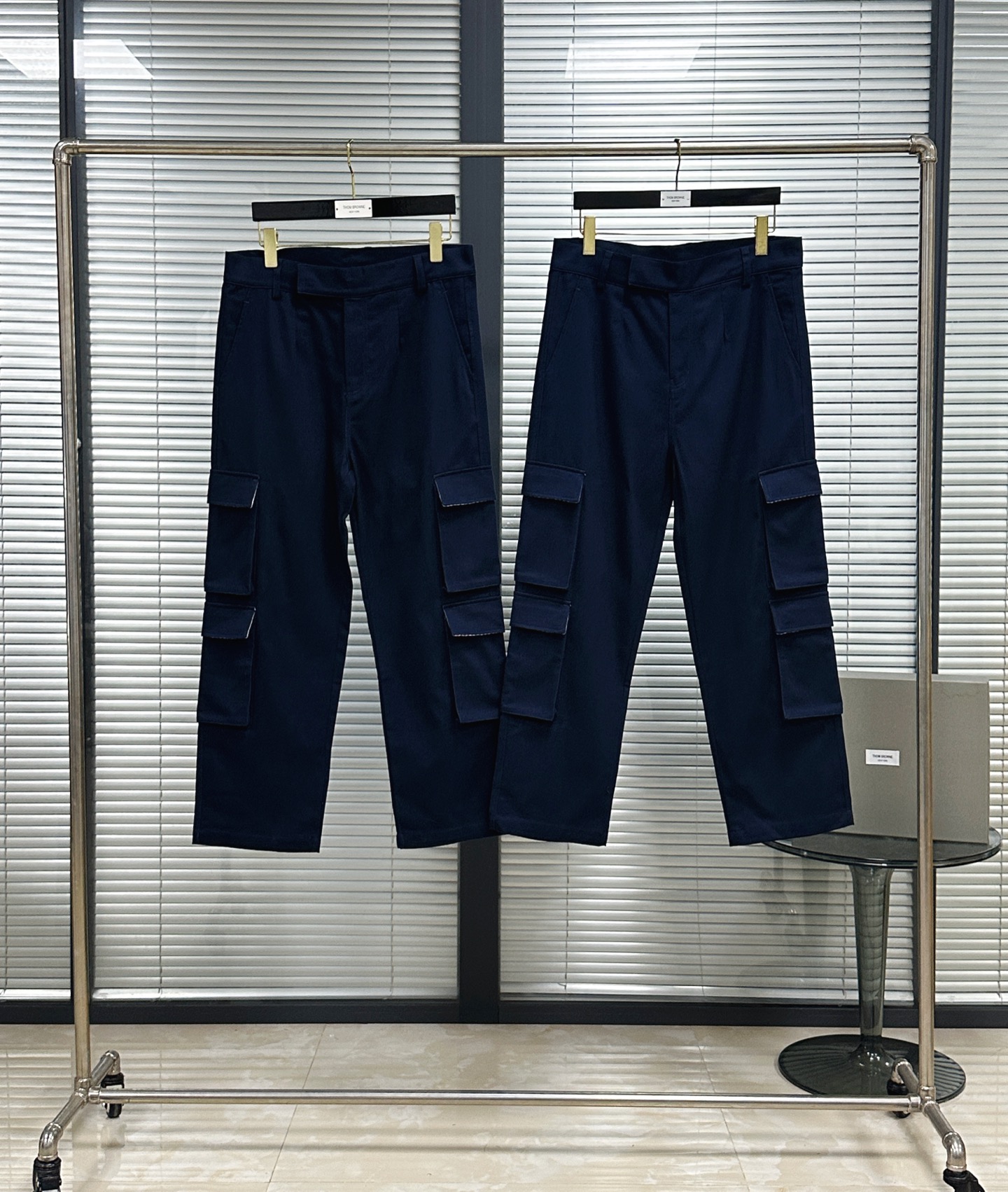 톰브라운 와이드 카고 워싱 남성 바지 레플리카 46718 Thom Browne