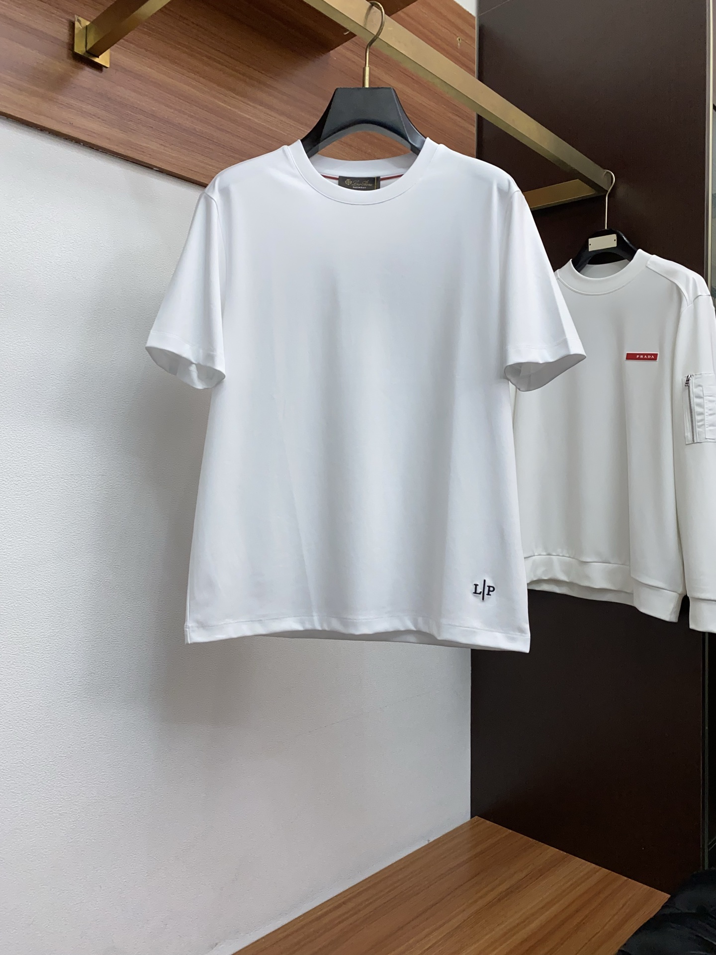 로로피아나 남성 반팔 26SS 48021 Loro Piana T Shirt