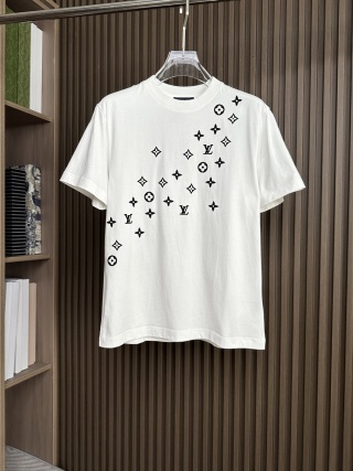 루이비통 남성 반팔 SS 48640 Louis Vuitton T Shirt