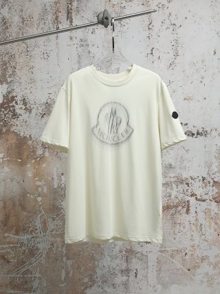 몽클레어 남성 반팔 26SS 48720 Moncler T Shirt