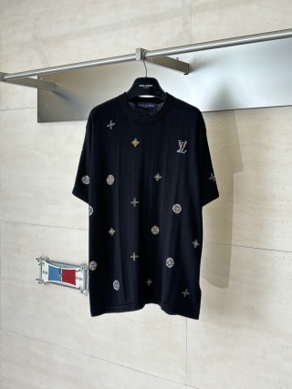 루이비통 남성 반팔 48966 Louis Vuitton T Shirt