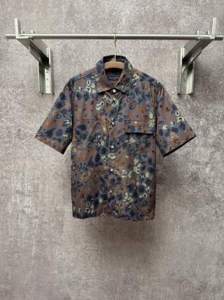 루이비통 남성 반팔 49057 Louis Vuitton T Shirt