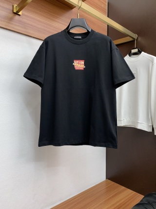 발렌시아가 남성 반팔 49115 Balenciaga T Shirt