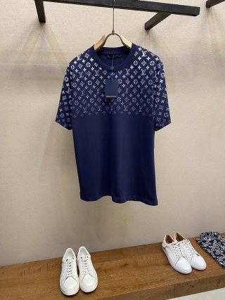 루이비통 남성 반팔 25FW 49151 Louis Vuitton T Shirt