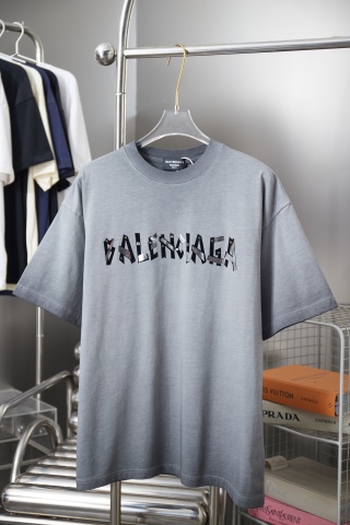 발렌시아가 남성 반팔 26SS 49165 Balenciaga T Shirt