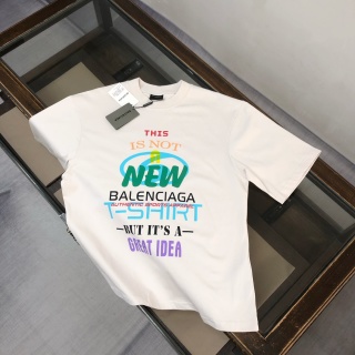 발렌시아가 남성 크루넥 반팔 티셔츠 26 SS 49222
