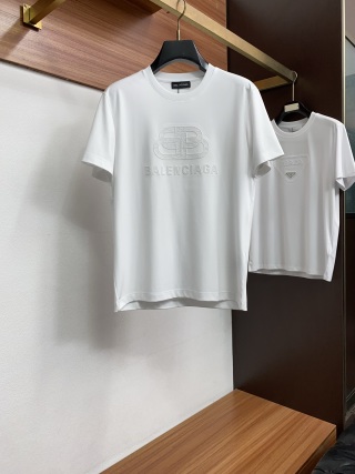 발렌시아가 남성 반팔 49244 Balenciaga T Shirt
