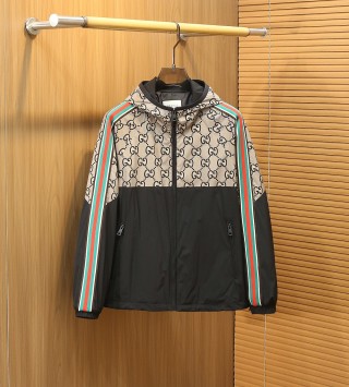 구찌 남성 자켓 26SS 49817 Gucci