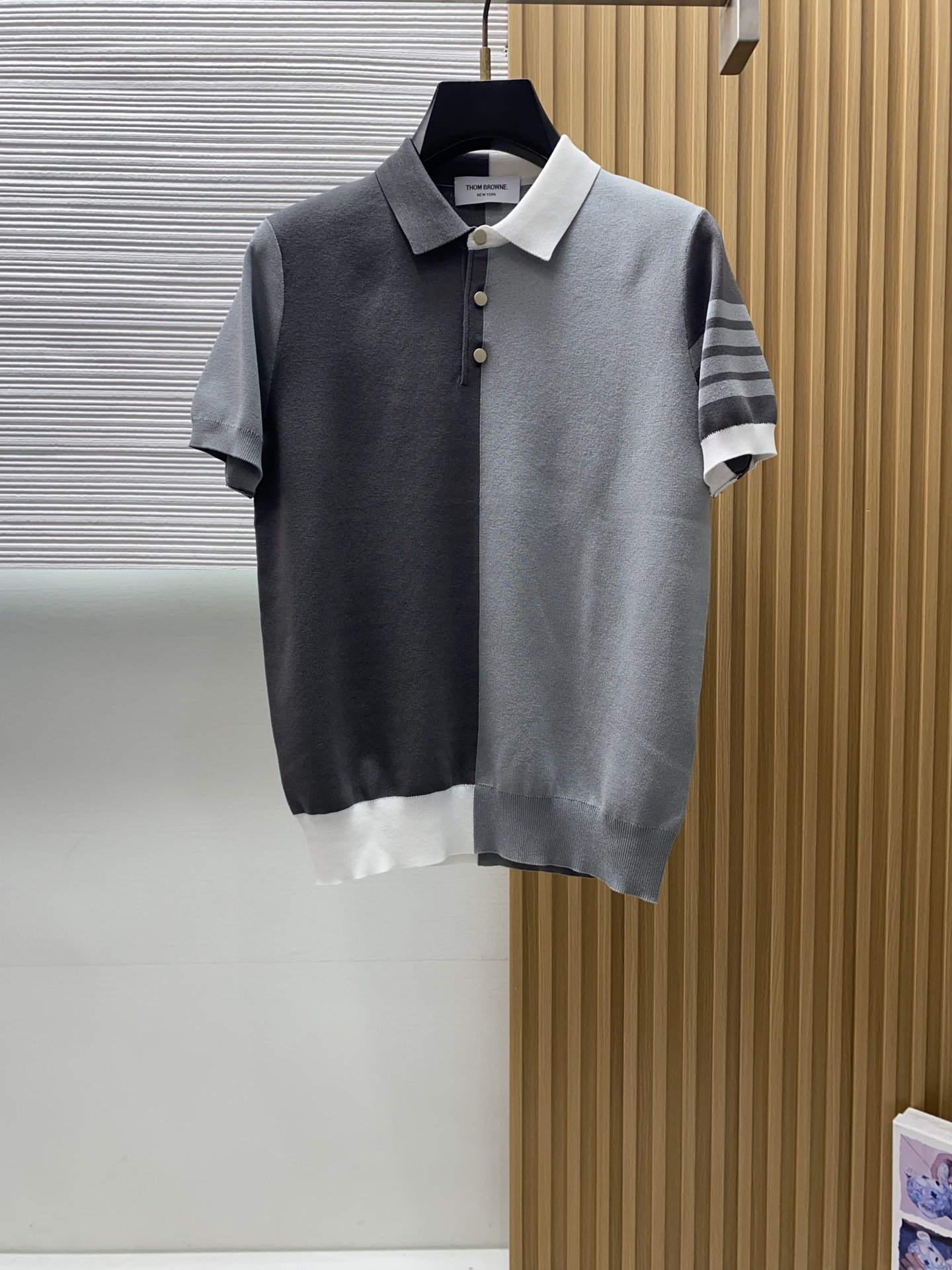 톰브라운 남성 반팔 SS 50272 Thom Browne T Shirt