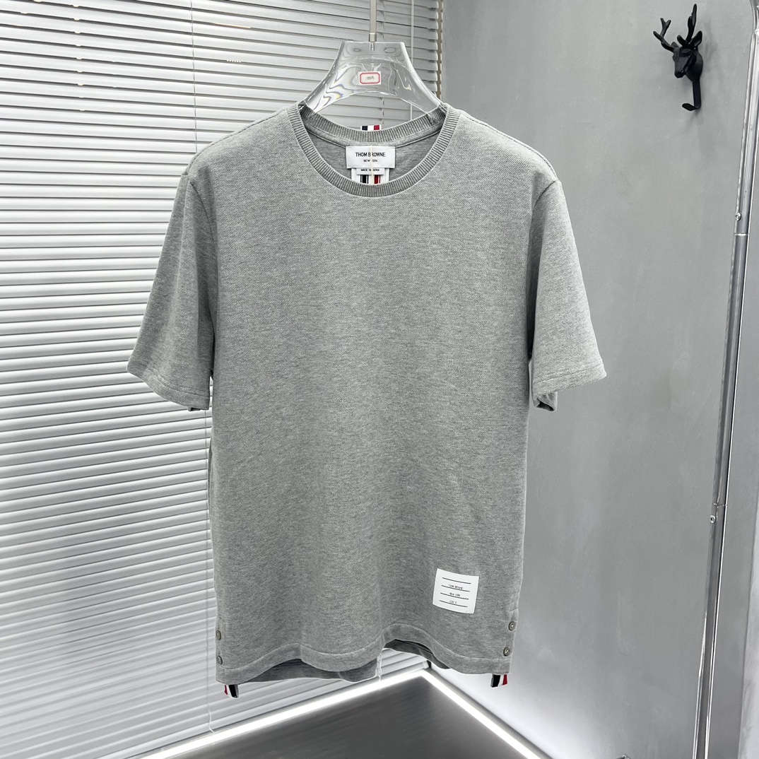 톰브라운 남여공용 반팔 50369 Thom Browne T Shirt