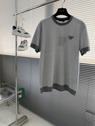 프라다 남성 반팔 26SS 50837 Prada T Shirt