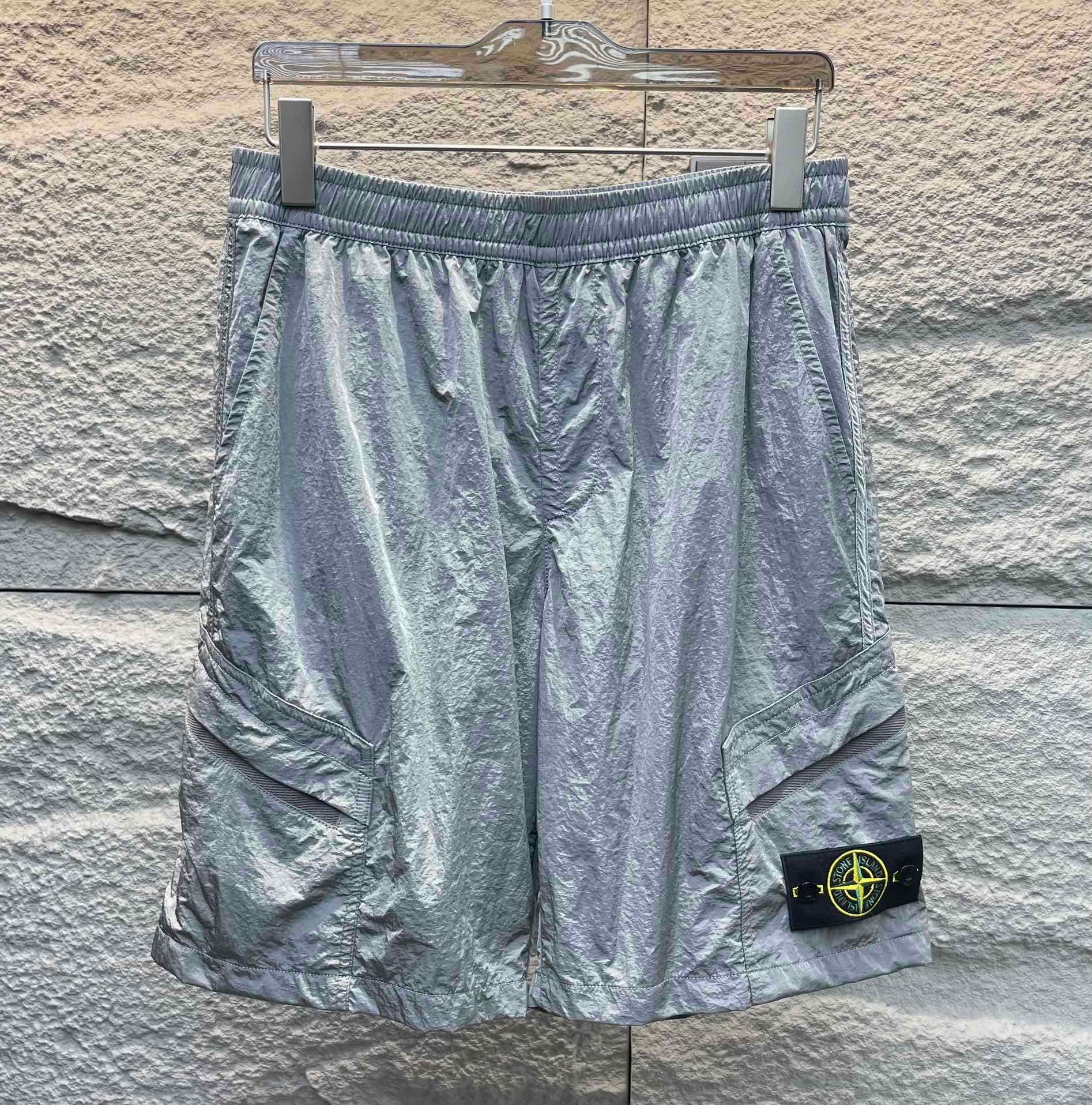 스톤아일랜드 남성 반바지 51545 Stone Island Shorts
