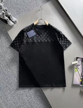 루이비통 남여공용 반팔 52125 Louis Vuitton Women T Shirt