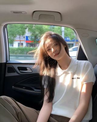 미우미우 여성 반팔 SS 52364 Miu Miu Women T Shirt