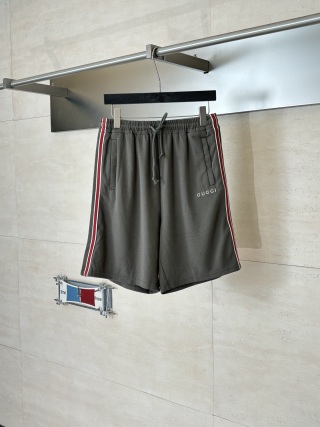 구찌 2025FW 로고 자수 스트라이프 반바지 5265 Gucci Shorts