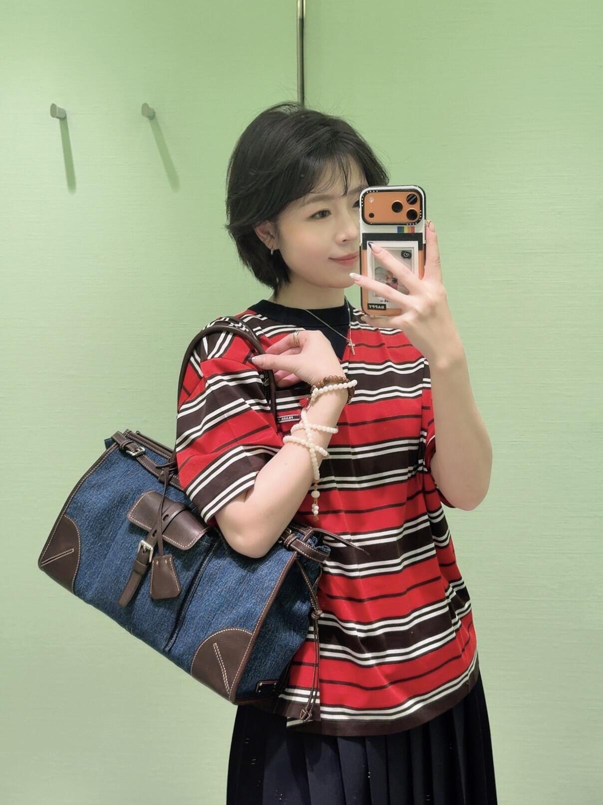 프라다 남여공용 반팔 26SS 53742 Prada Women T Shirt