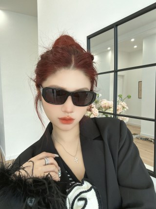 발렌시아가 BB0365 S 선글라스 56364