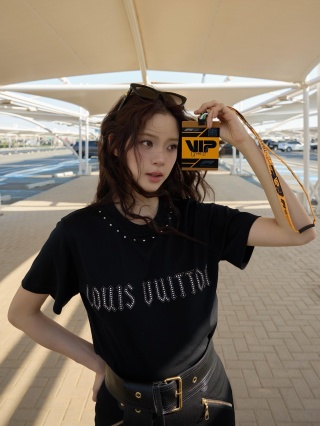 루이비통 여성 2026SS 오버핏 카라 반팔 티셔츠 레플리카 5874 Louis Vuitton Women T Shirt