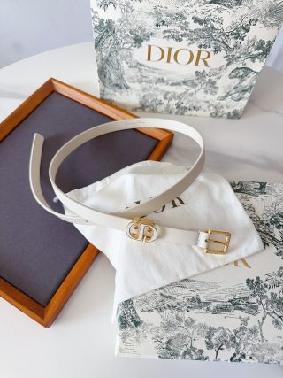 디올 벨트 59999 Dior Belt