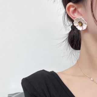 미우미우 귀걸이 60952 Miu Miu Earrings
