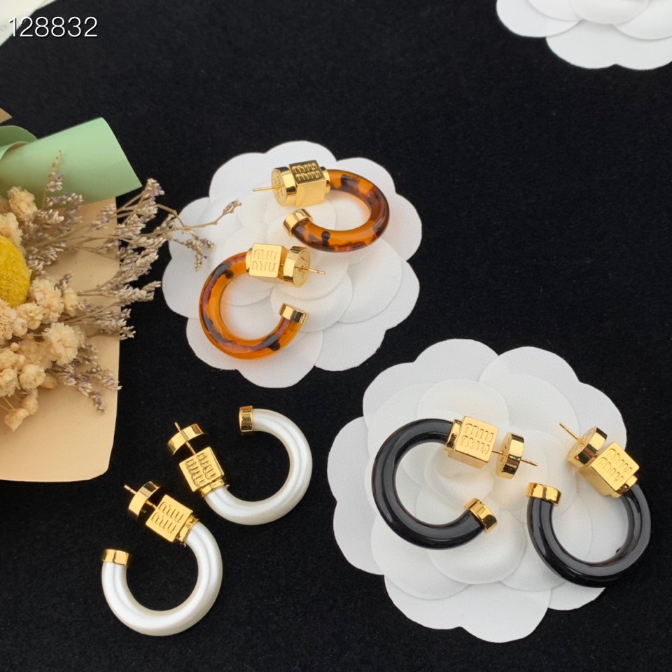 미우미우 귀걸이 61095 Miu Miu Earrings