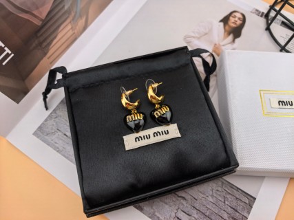 미우미우 귀걸이 61318 Miu Miu Earrings