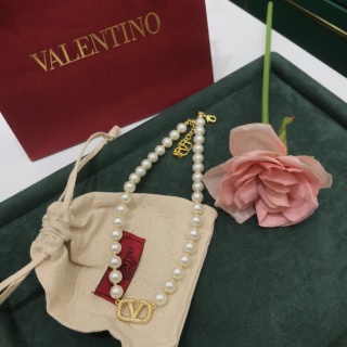 발렌티노 목걸이 63508 Valentino Necklace