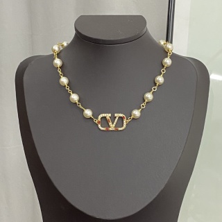 발렌티노 목걸이 63542 Valentino Necklace