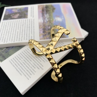 발렌티노 팔찌 63646 Valentino Bracelet